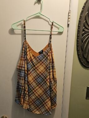 Torrid Sophie Size 1 Tank Top